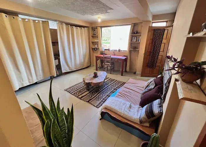 2 Bedroom Flat With View Rooftop And Gym