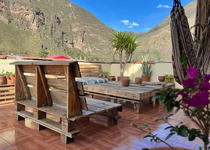 Apartment 2 Bedroom Flat With View Rooftop And Gym Pisac